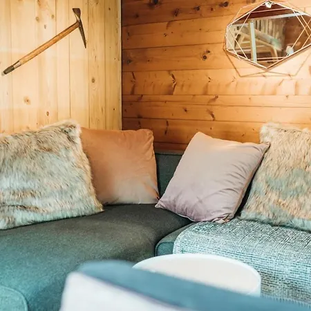 Hotel Yagire Furnished Chalet 3*